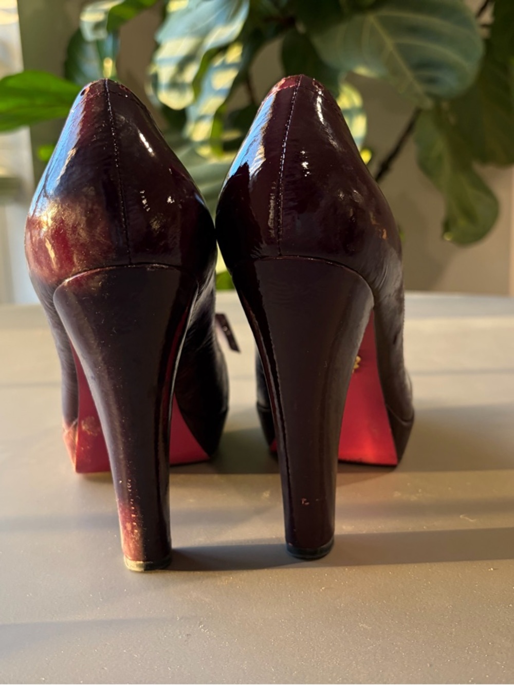 Betsey Johnson Plum Patent Bow Pumps with Gold Bead Detail - Picture 6 of 8